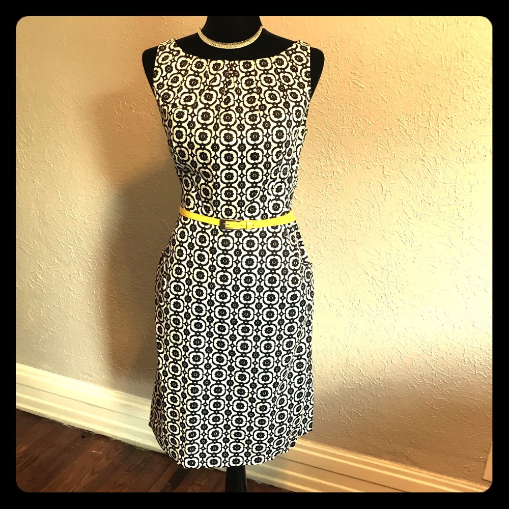 Size 10 Black/white pocket dress with yellow belt